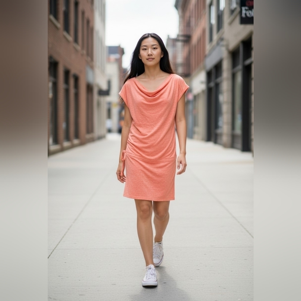 Bench Comfy Chic Stylish Coral Short Sleeve Scoop Neck Dress NWOT Small